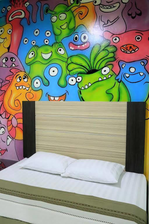Istanaku Hotel Manado Kültér fotó
